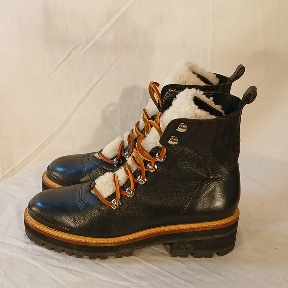 Stunning Marc Fisher Black Leather And 100% Shearling Booties - Picture 3 of 16